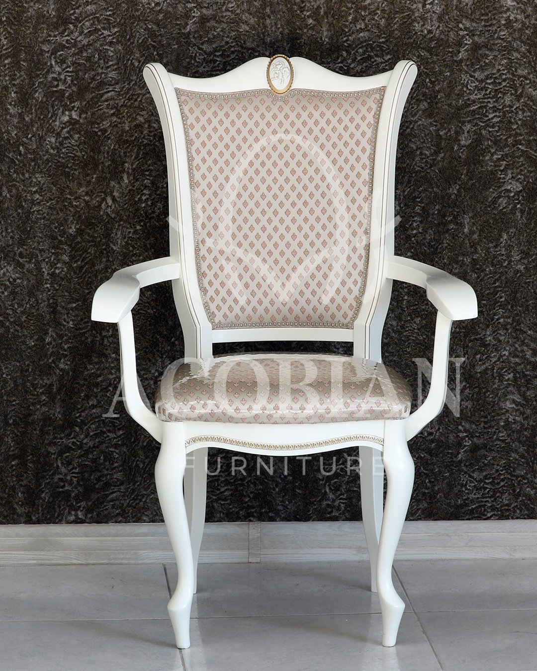Armchair no.052 — 3